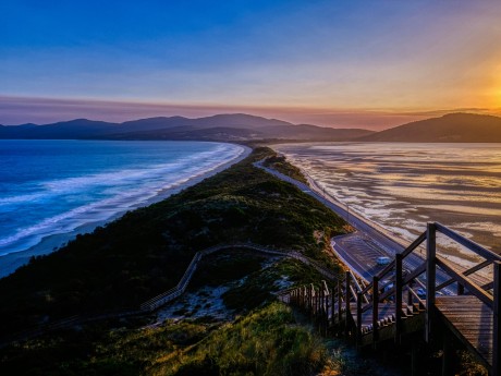 Australia: Sydney, Melbourne & Tasmania