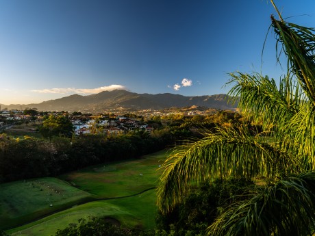 Costa Rica: San Jose, Jaco & Tamarindo