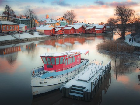 Finland: Helsinki and Porvoo
