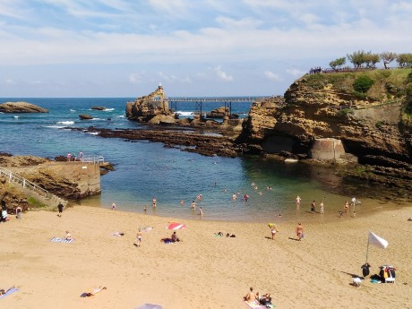 France: Paris, Bordeaux & Biarritz