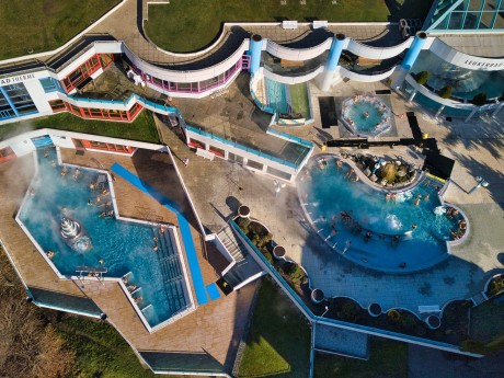 Switzerland Wellness: Zurich & Leukerbad