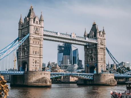 London Bridge